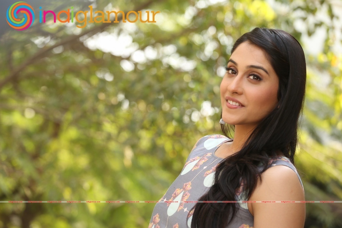 Regina Cassandra Actress hd photo