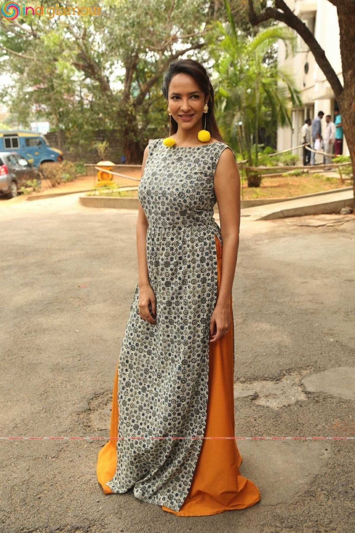 Lakshmi Manchu Actress hd photo