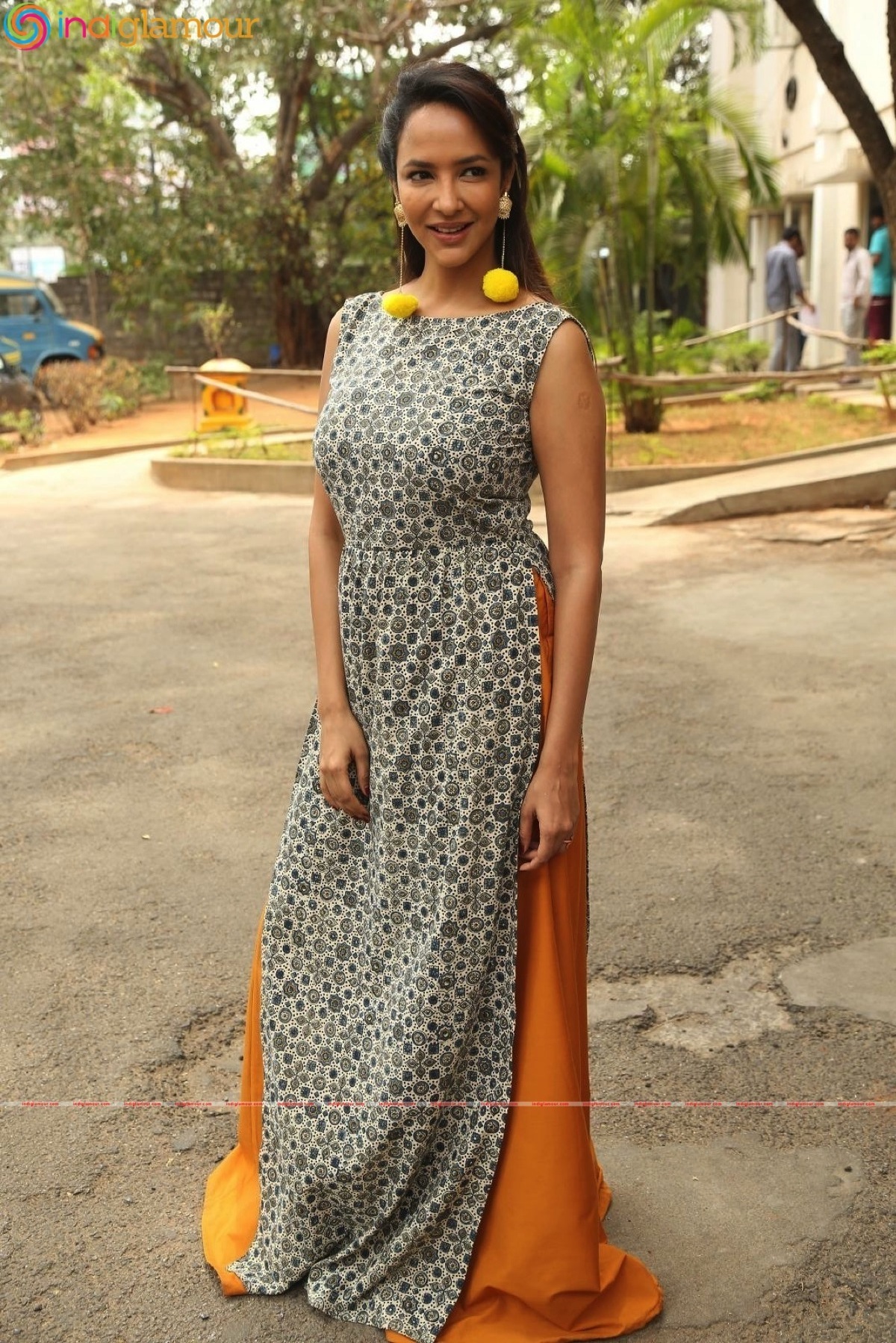 Lakshmi Manchu Actress hd photo
