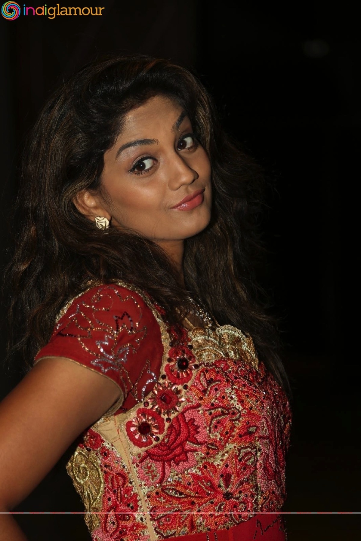 Karuna Actress hd photo