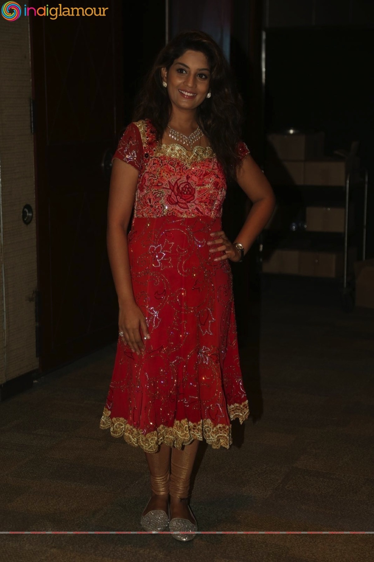 Karuna Actress hd photo