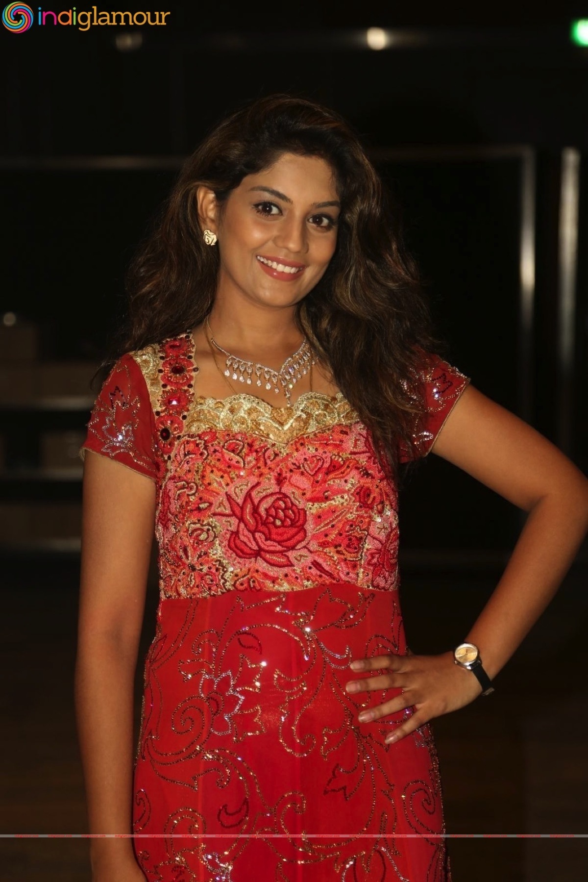Karuna Actress hd photo