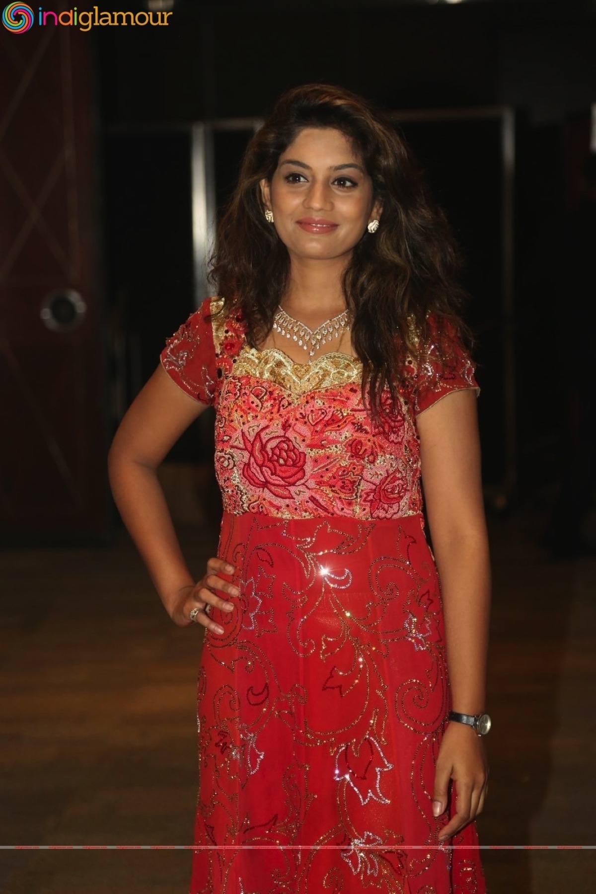 Karuna Actress hd photo