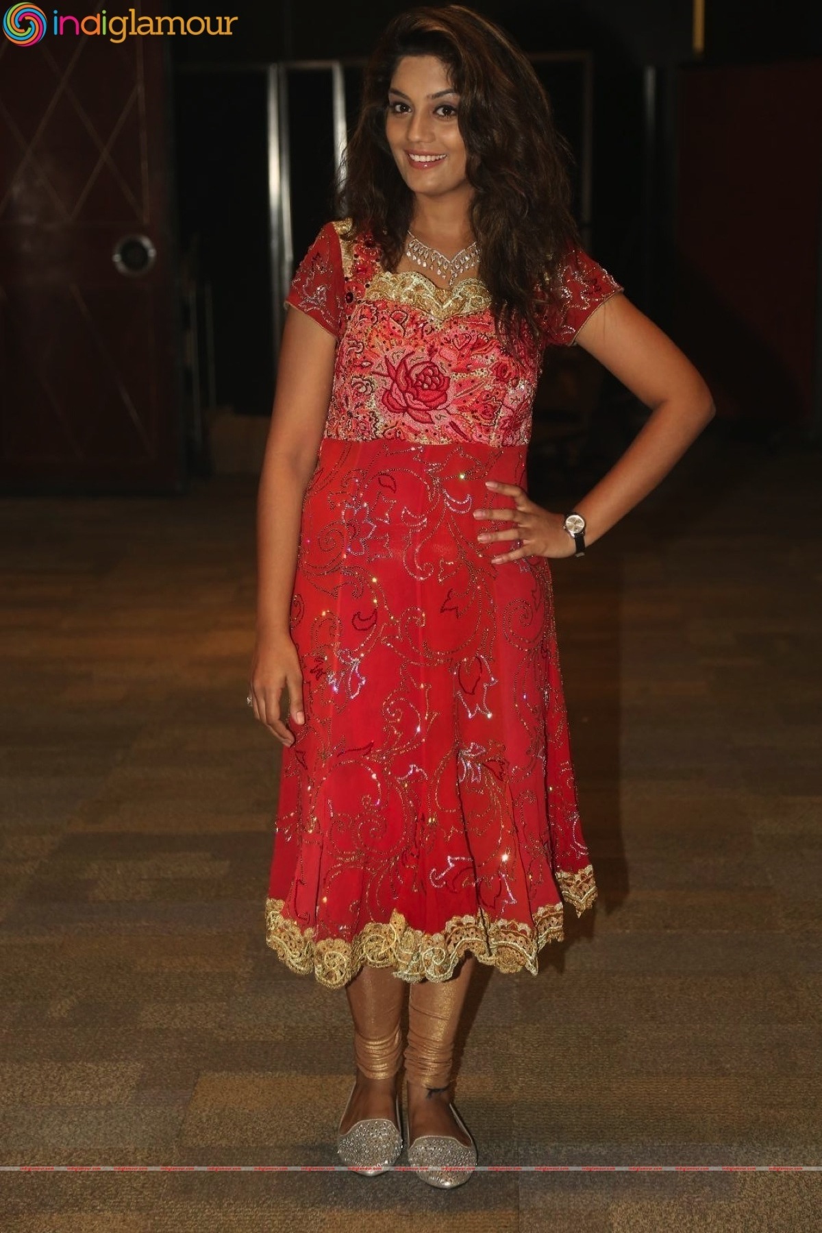 Karuna Actress hd photo