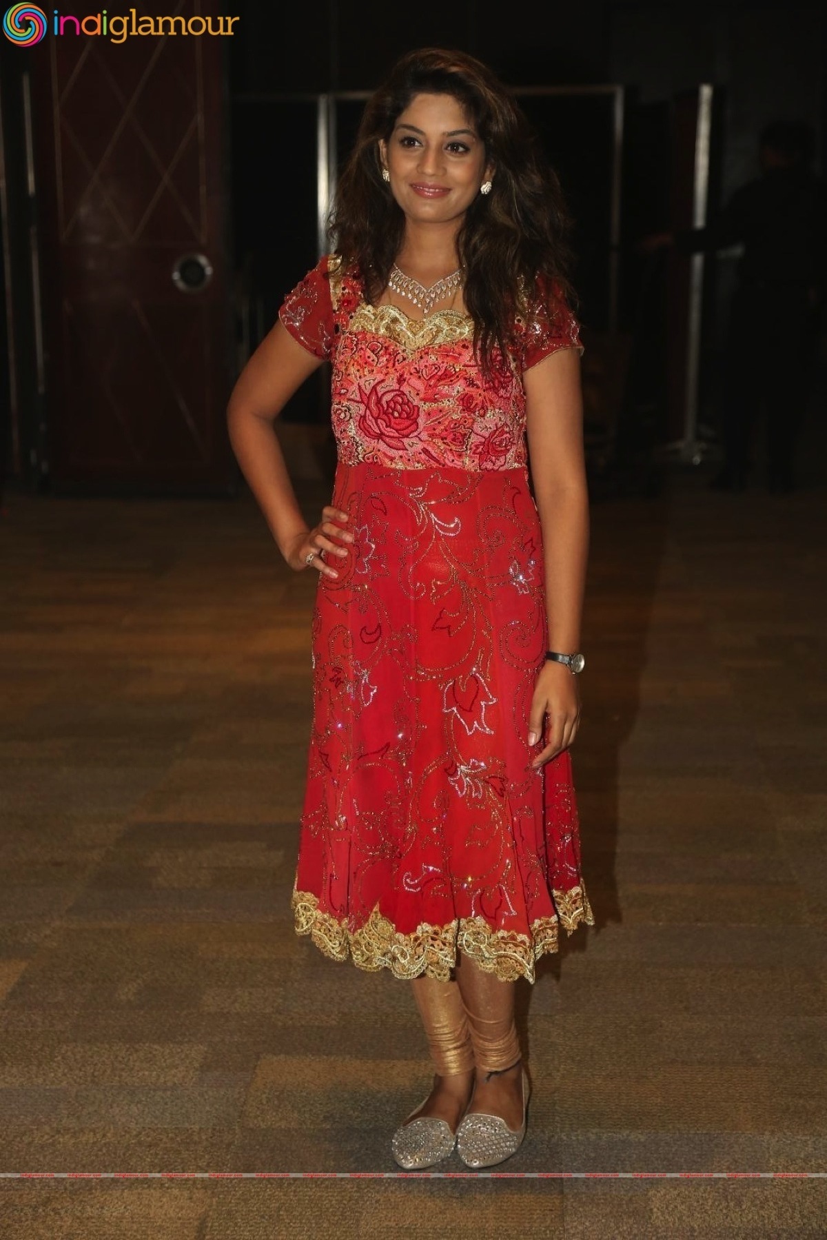 Karuna Actress hd photo