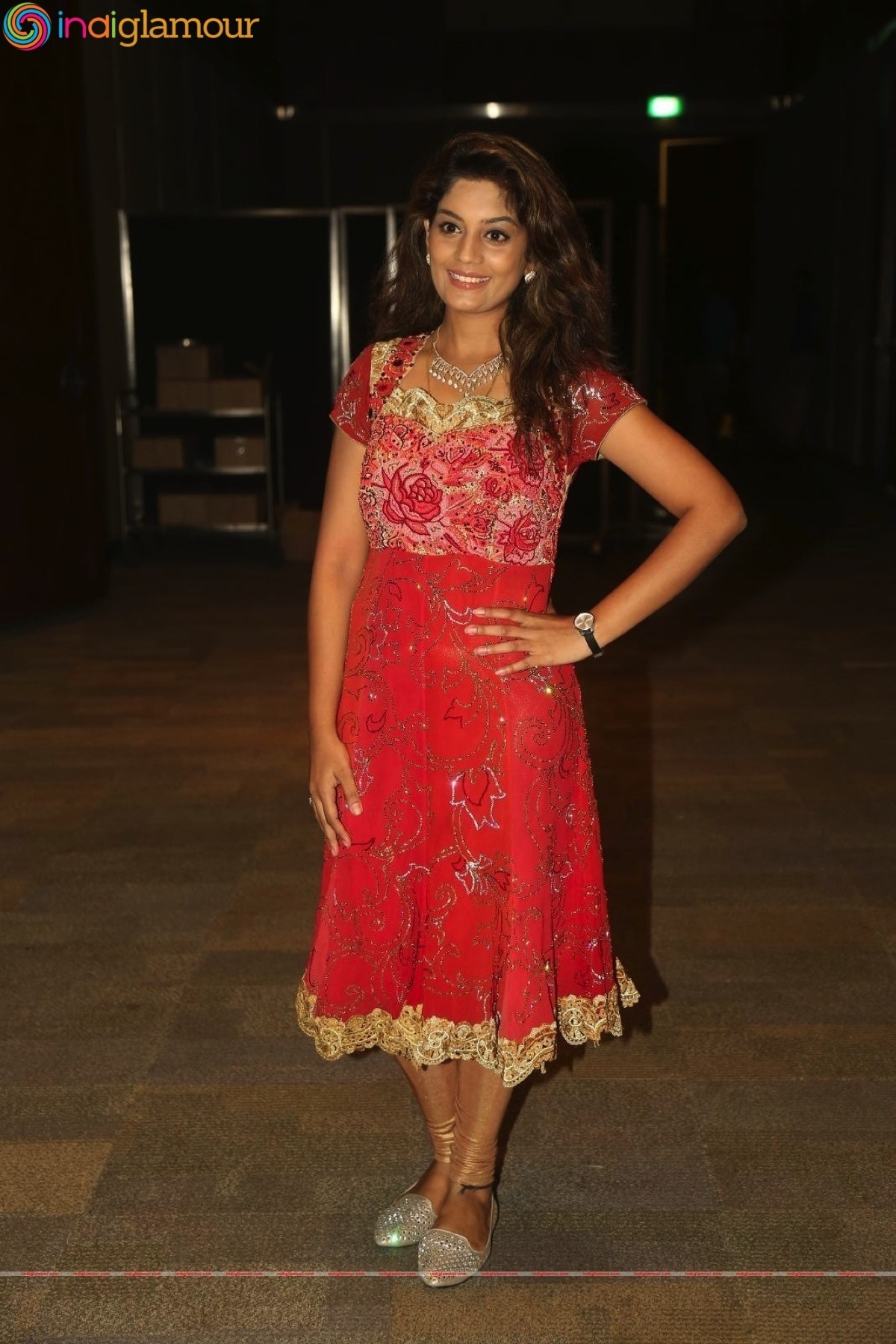 Karuna Actress hd photo