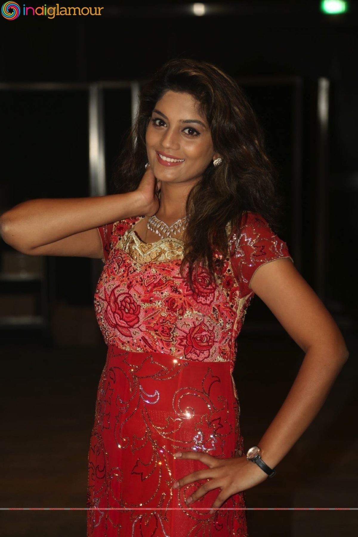 Karuna Actress hd photo
