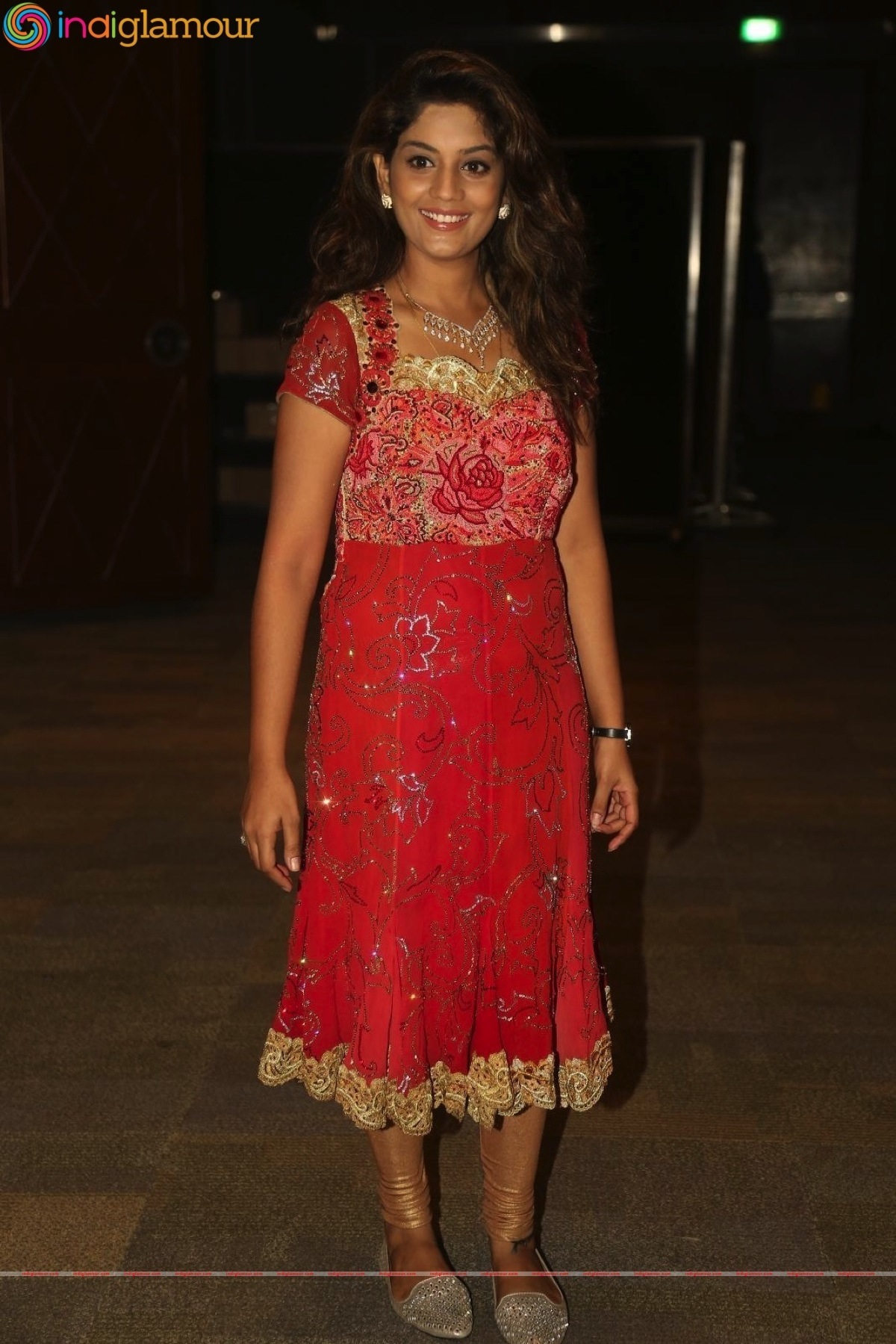 Karuna Actress hd photo