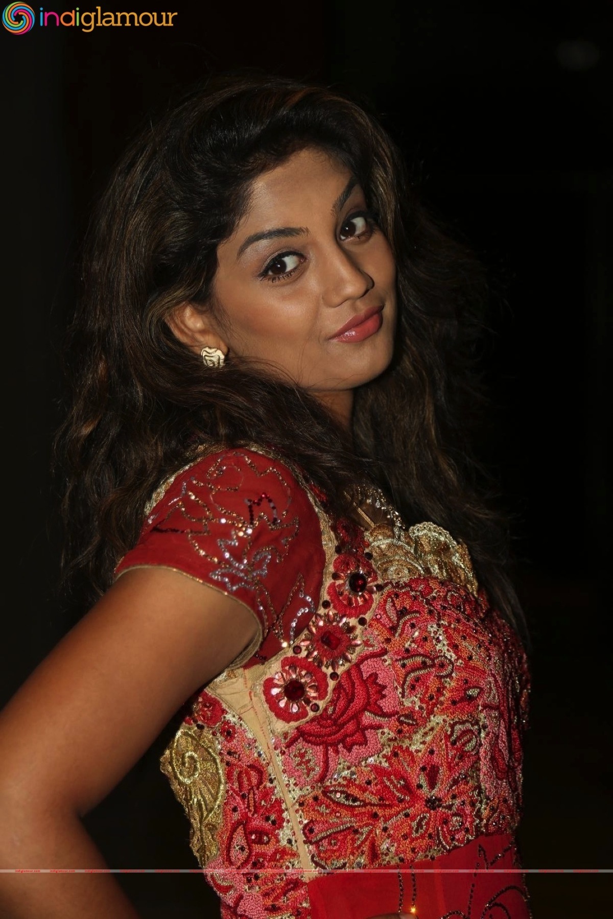 Karuna Actress hd photo