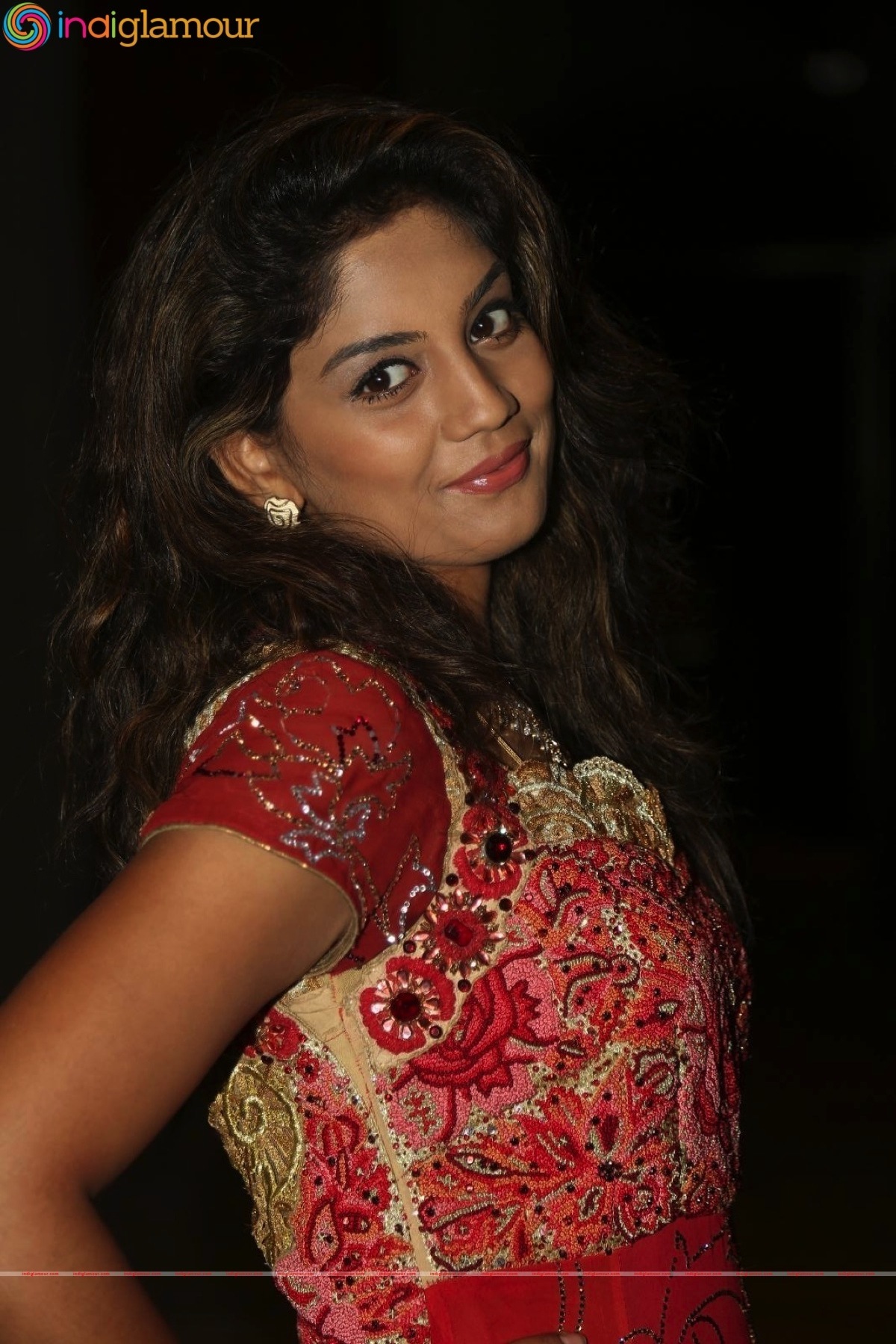 Karuna Actress hd photo