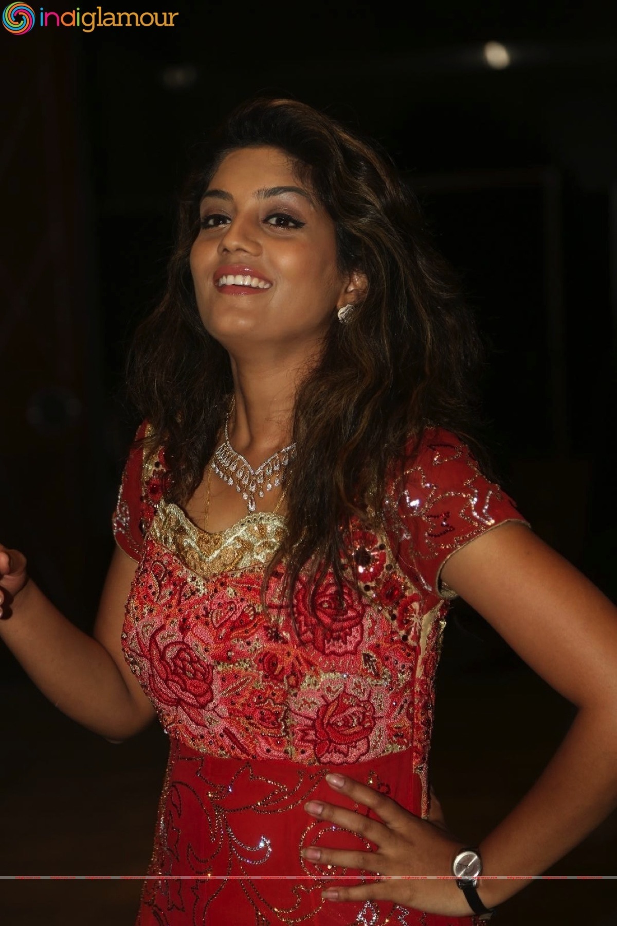 Karuna Actress hd photo