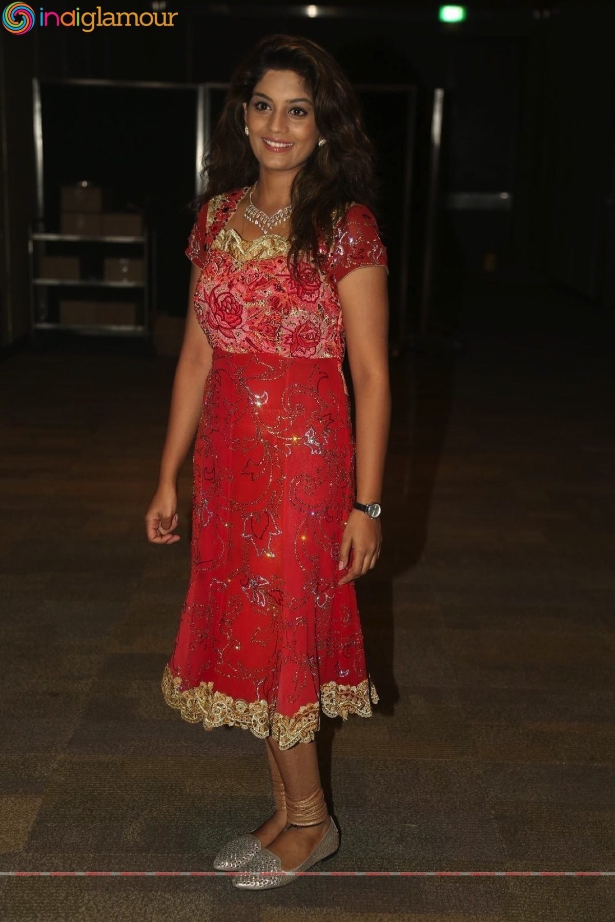Karuna Actress hd photo