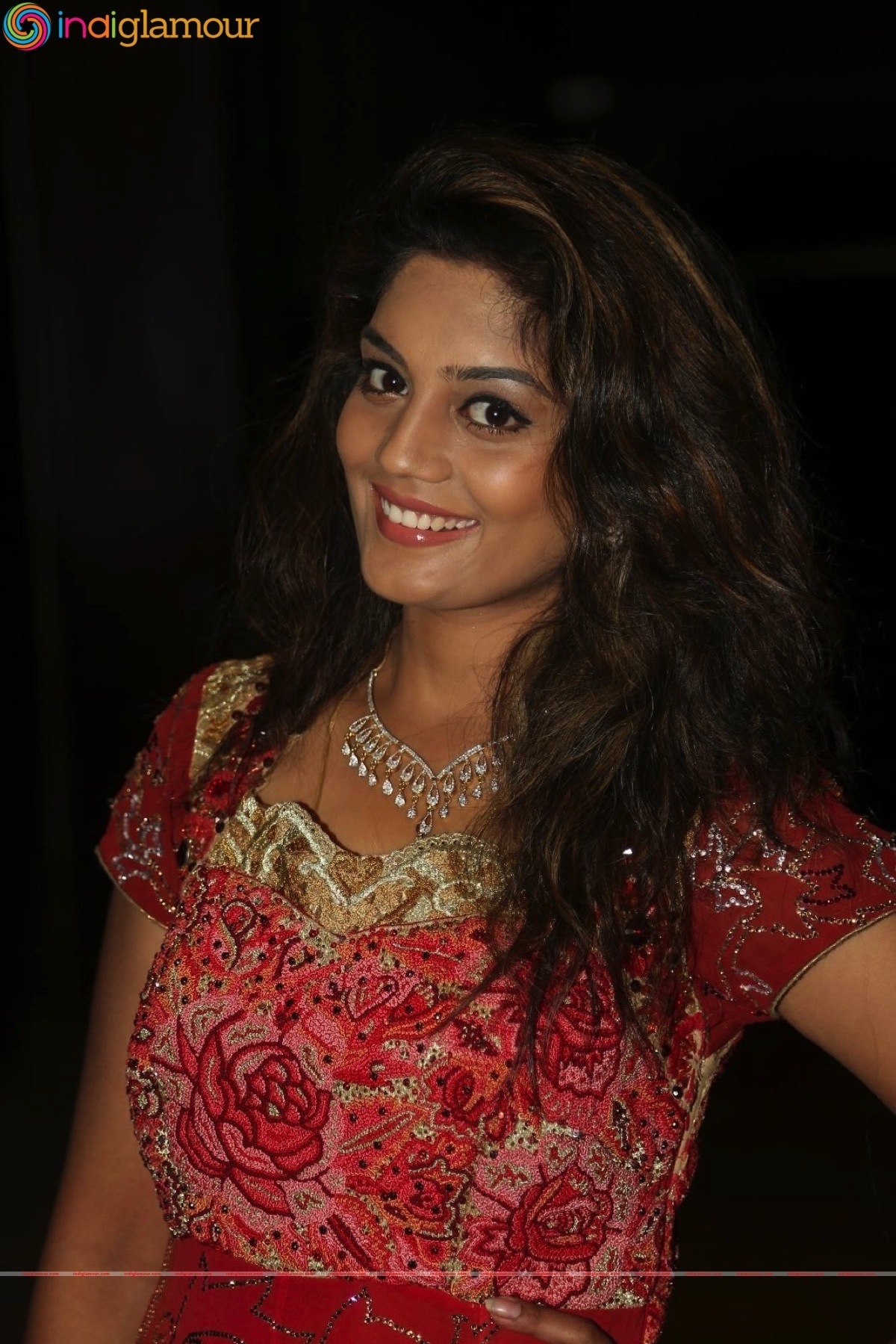 Karuna Actress hd photo