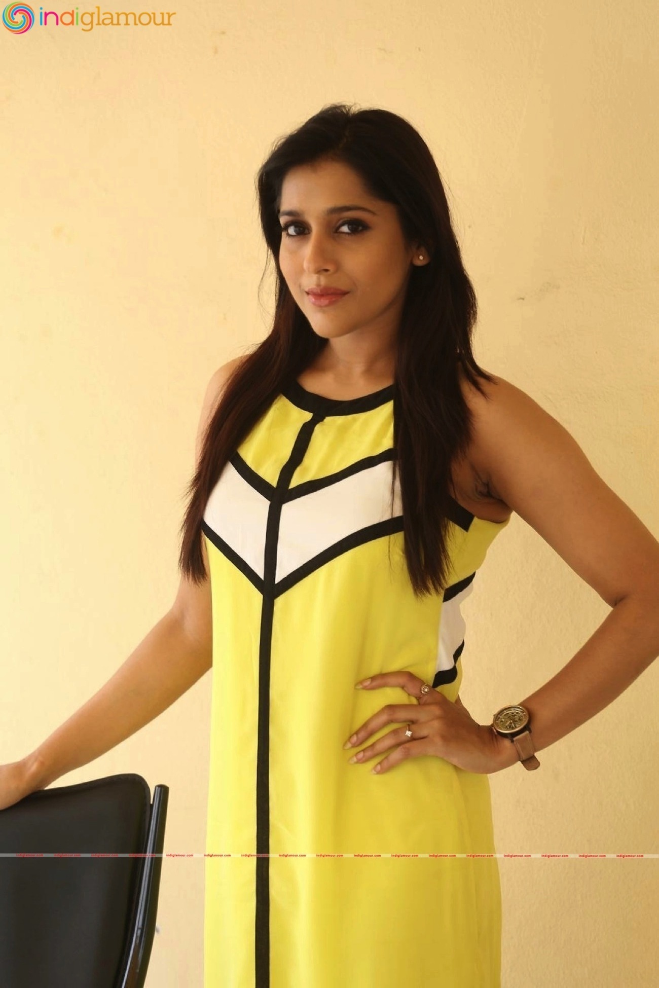 Rashmi Gautam  Actress hd photo
