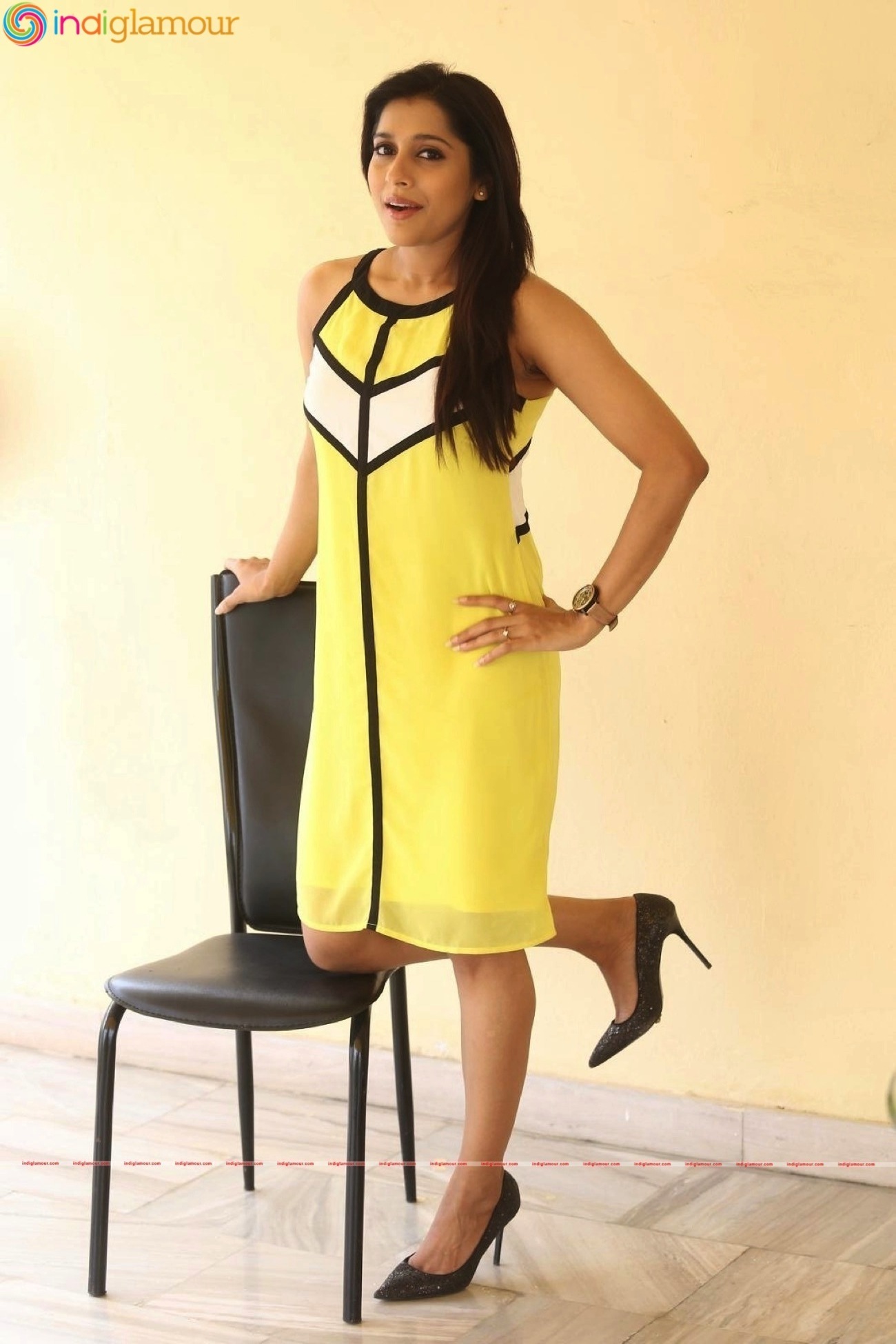 Rashmi Gautam  Actress hd photo