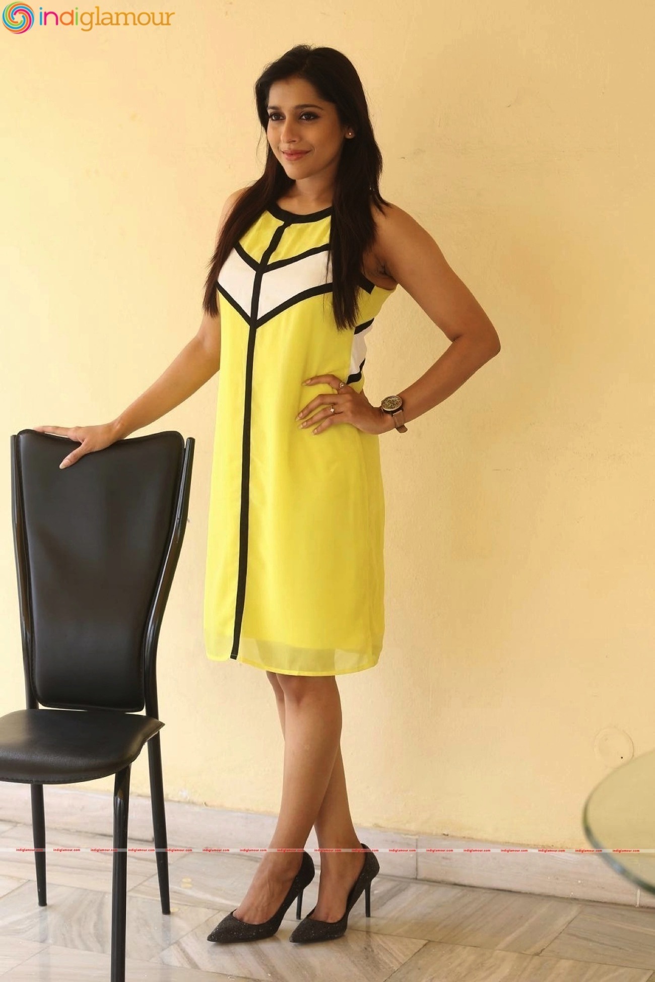 Rashmi Gautam  Actress hd photo