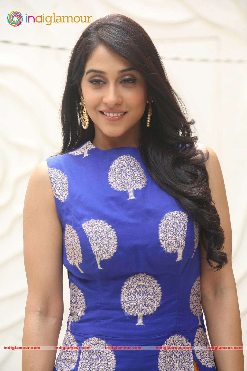 Regina Cassandra Actress hd photo