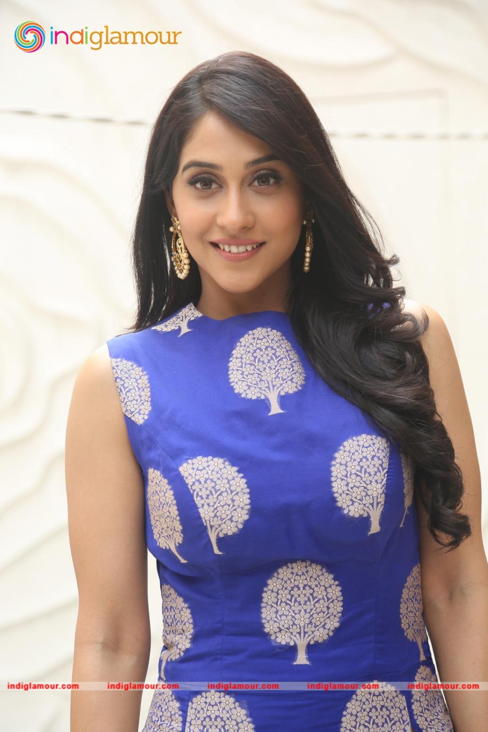 Regina Cassandra Actress hd photo