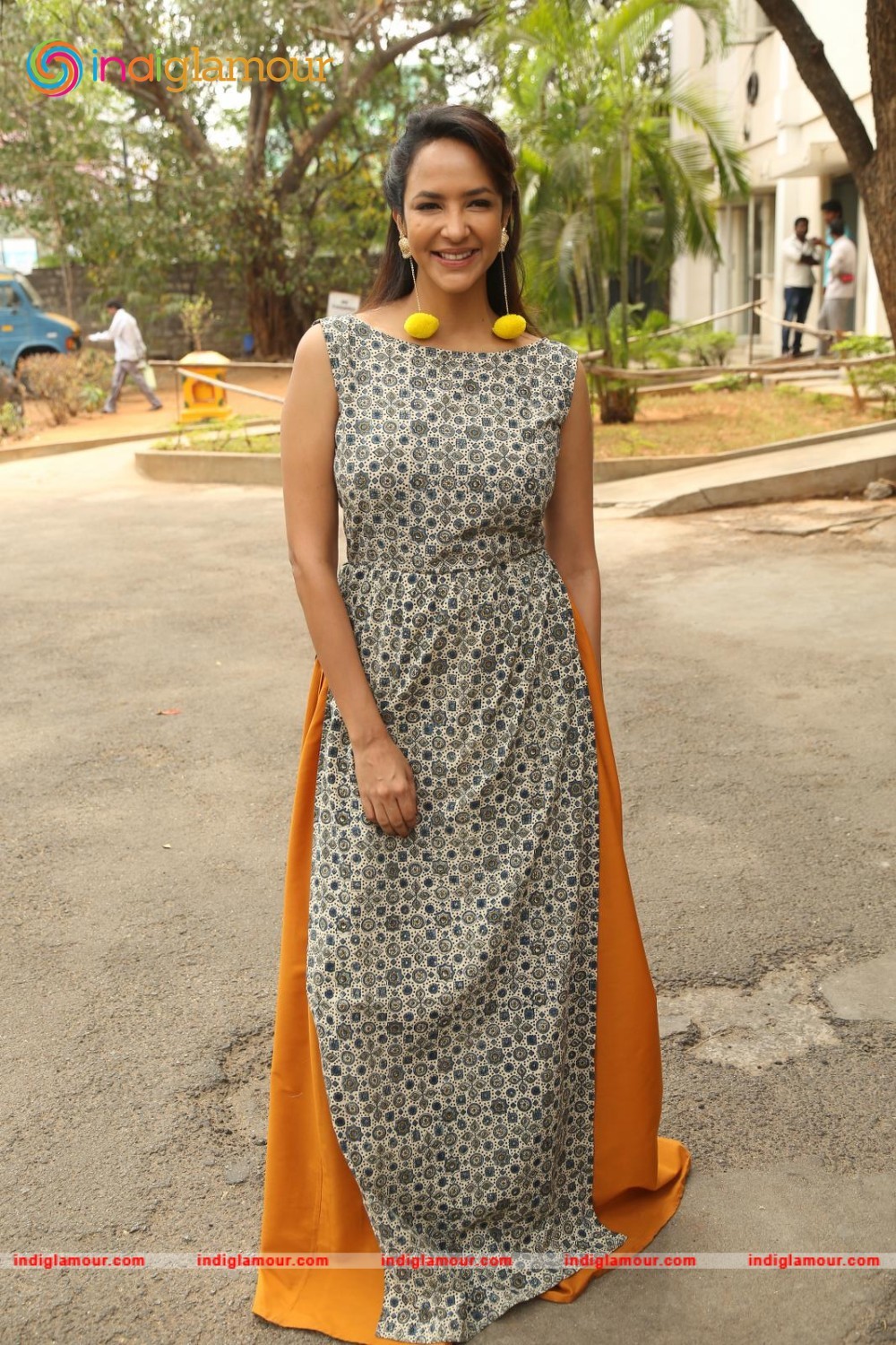 Lakshmi Manchu Actress hd photo