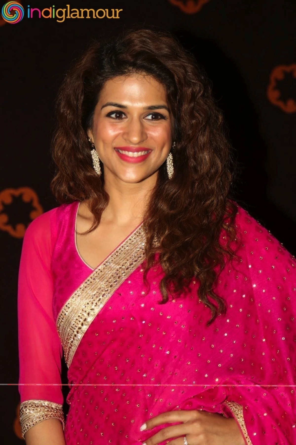 Shraddha Das Actress hd photo