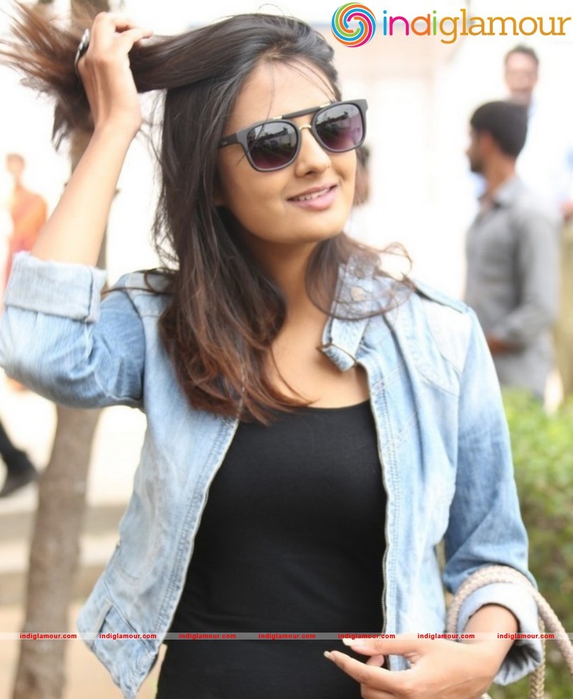 Neha Despande Actress hd photo