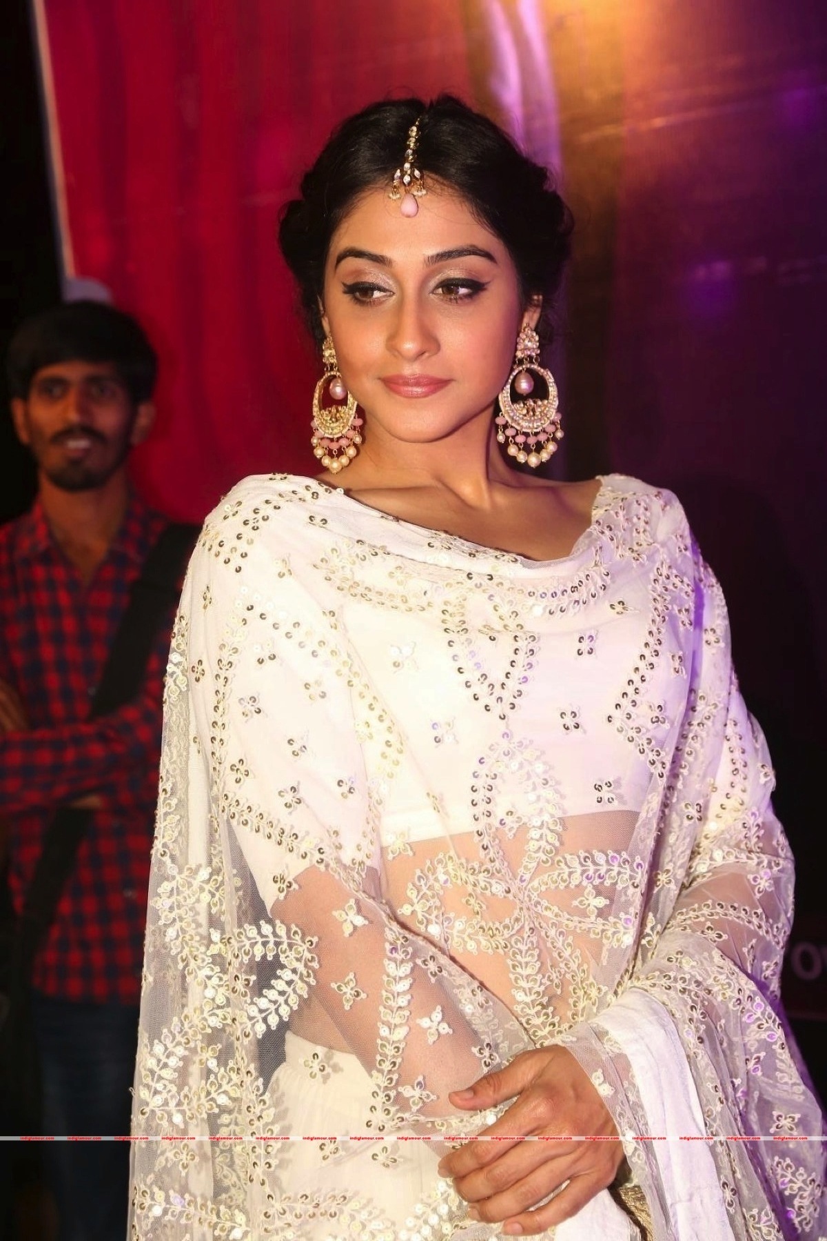 Regina Cassandra Actress hd photo