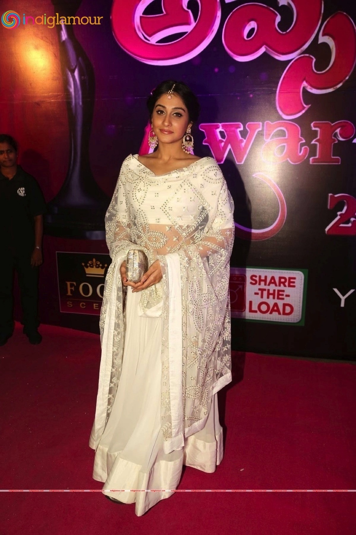 Regina Cassandra Actress hd photo