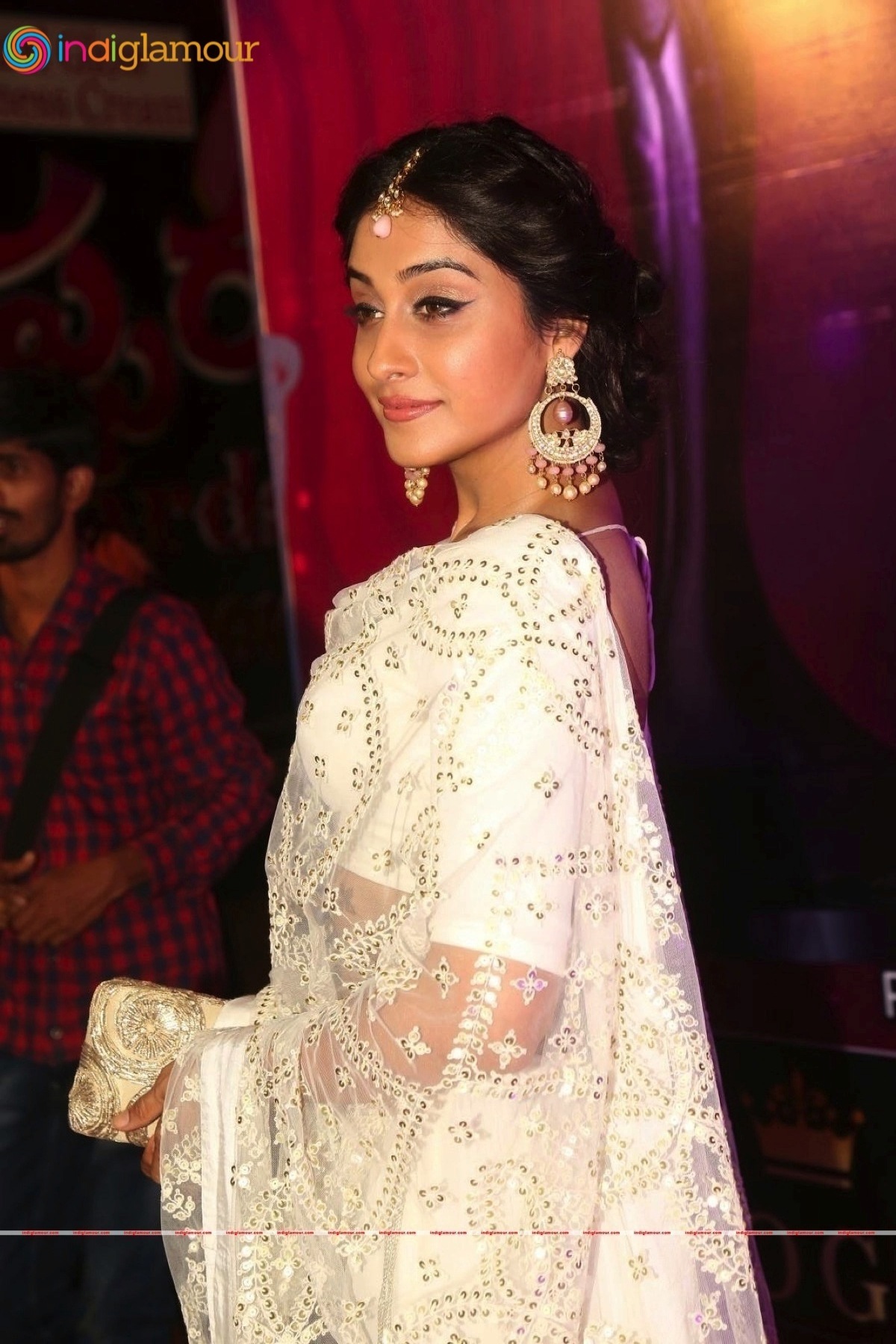 Regina Cassandra Actress hd photo