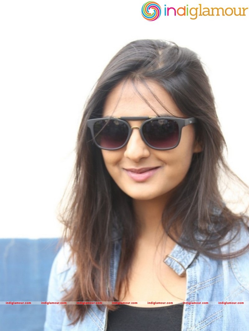 Neha Despande Actress hd photo