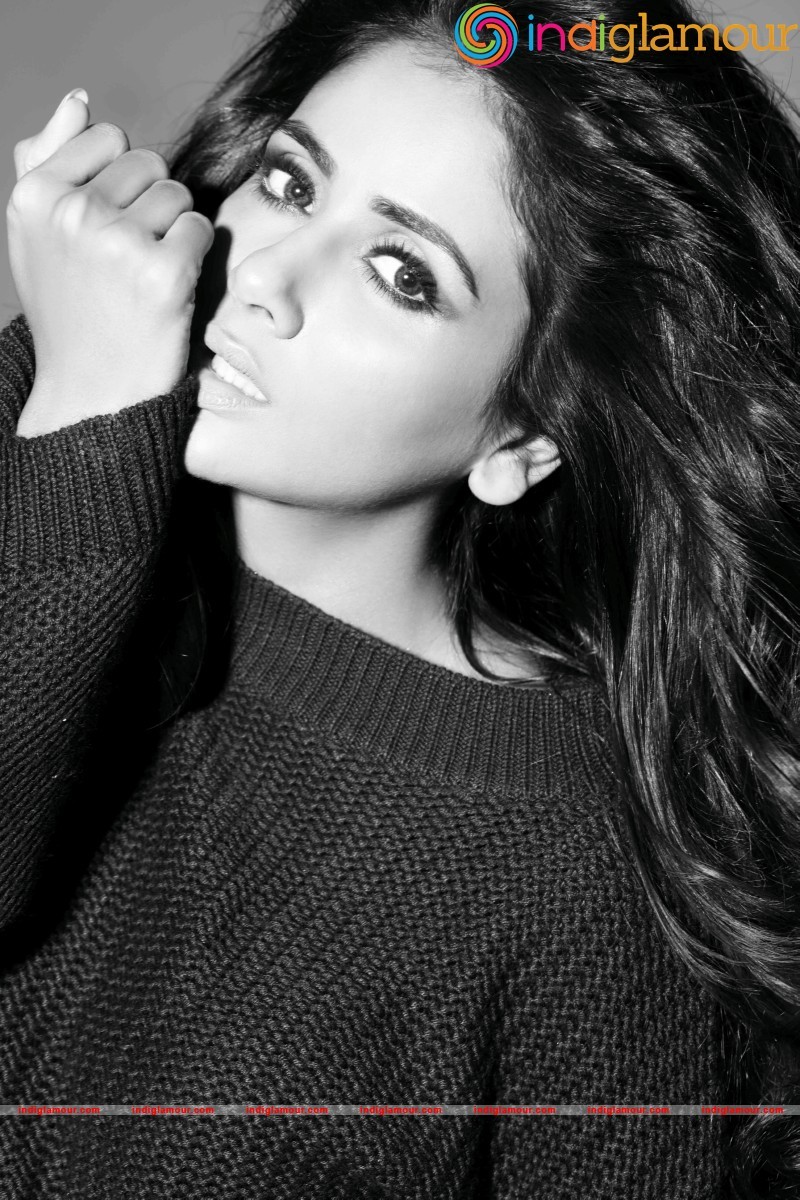 Parul Yadav Actress hd photo