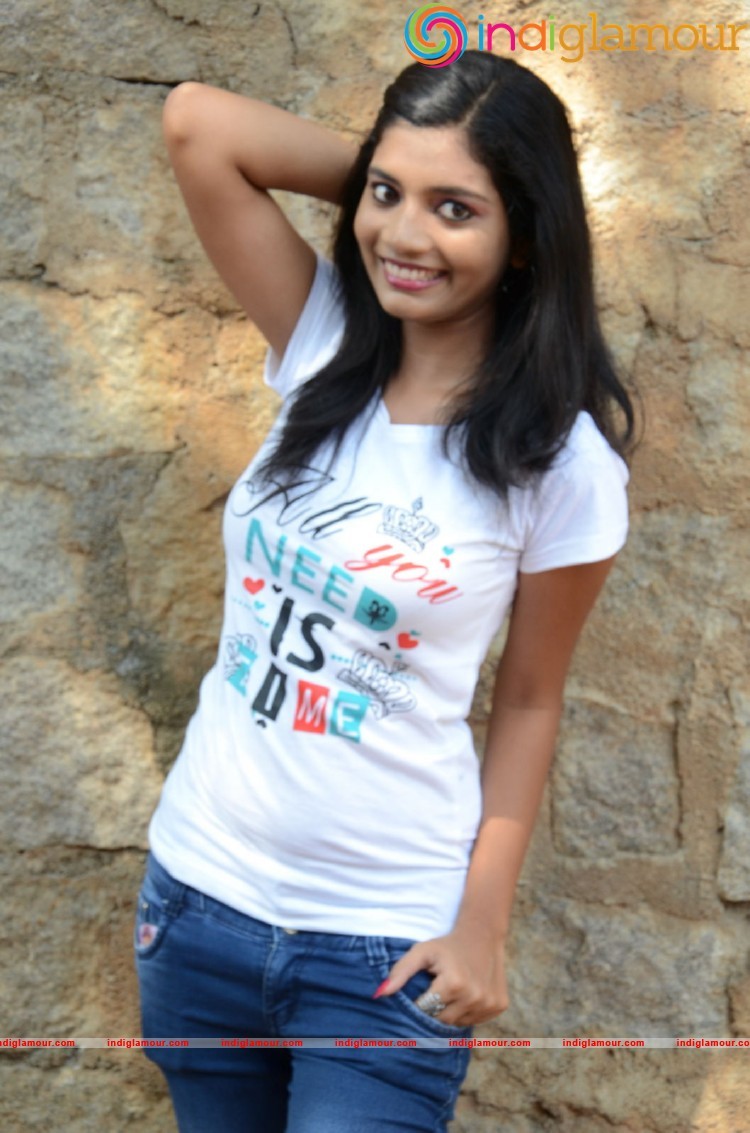 Bindu Barbie Actress hd photo