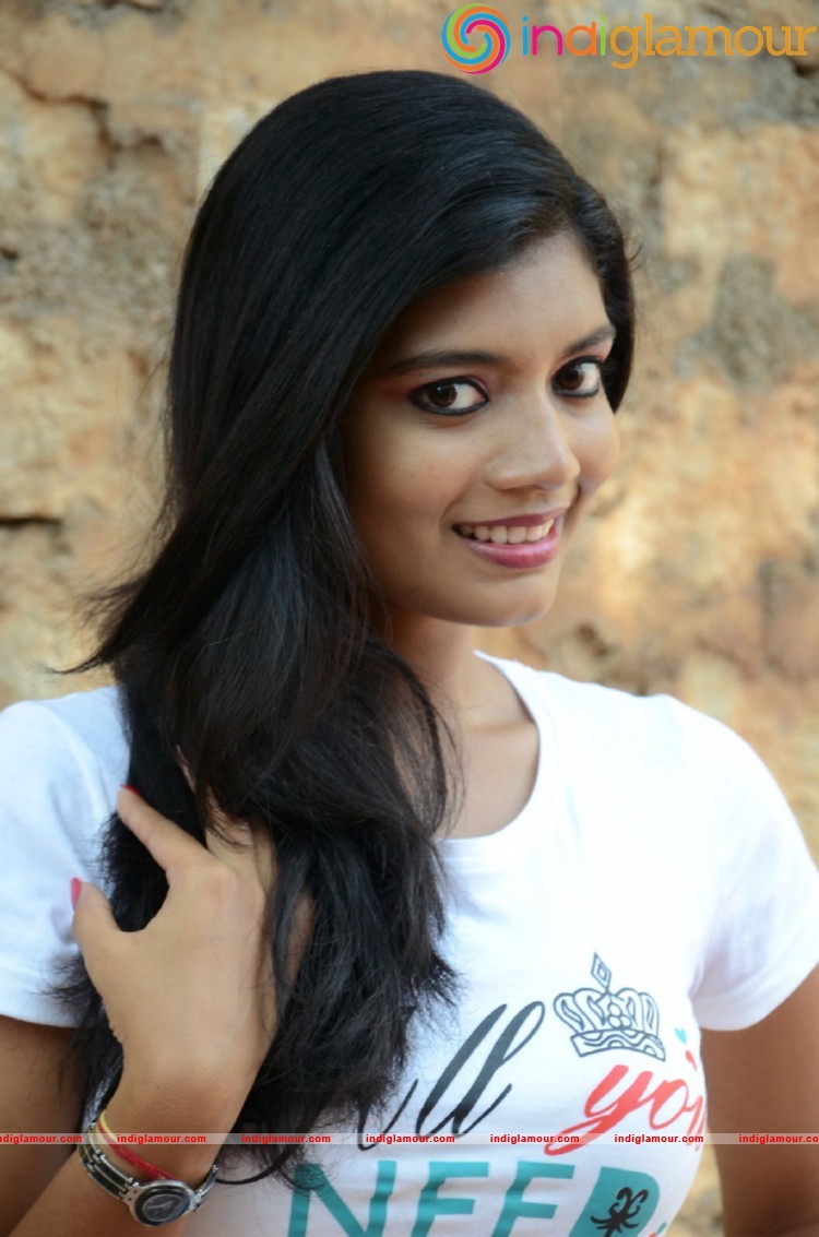 Bindu Barbie Actress hd photo