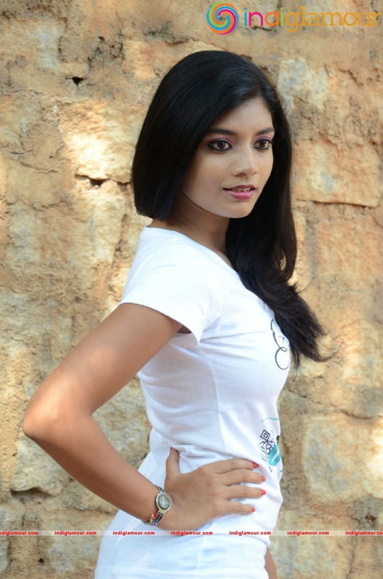 Bindu Barbie Actress hd photo