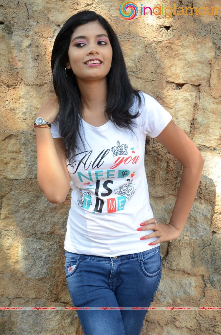 Bindu Barbie Actress hd photo