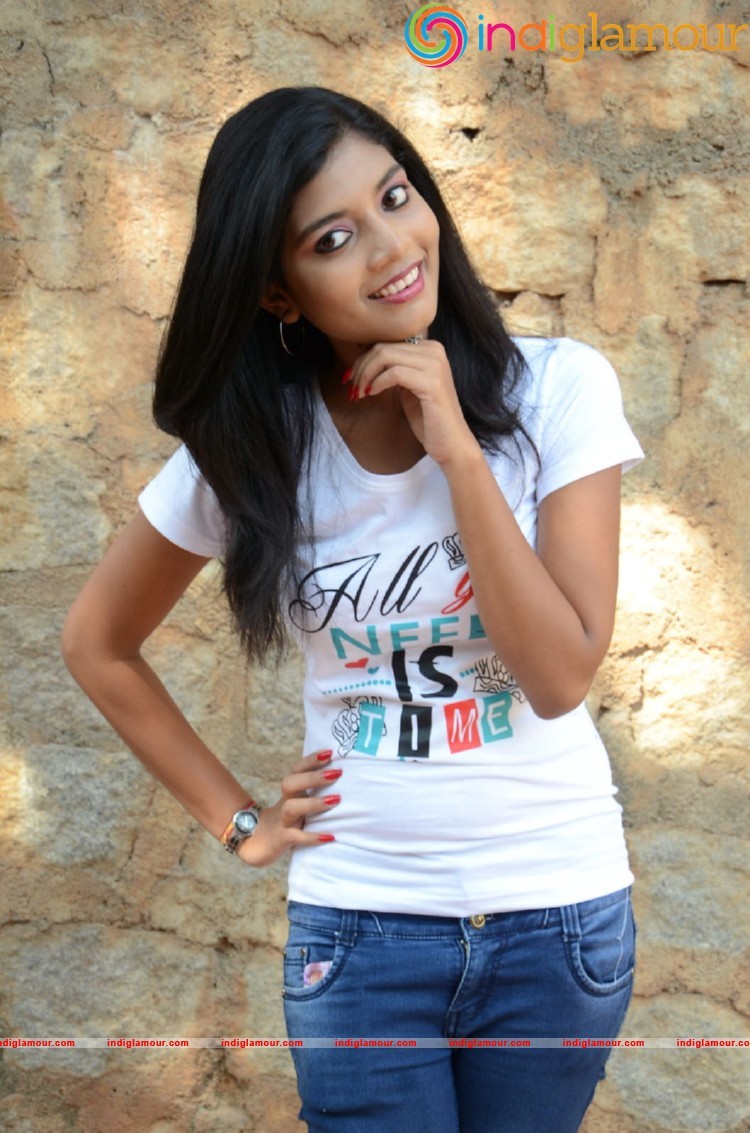 Bindu Barbie Actress hd photo