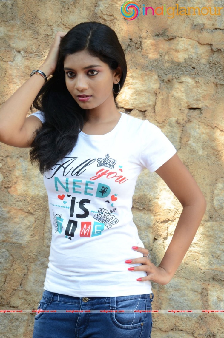 Bindu Barbie Actress hd photo