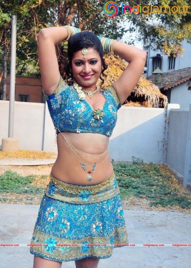 Taslima Actress hd photo