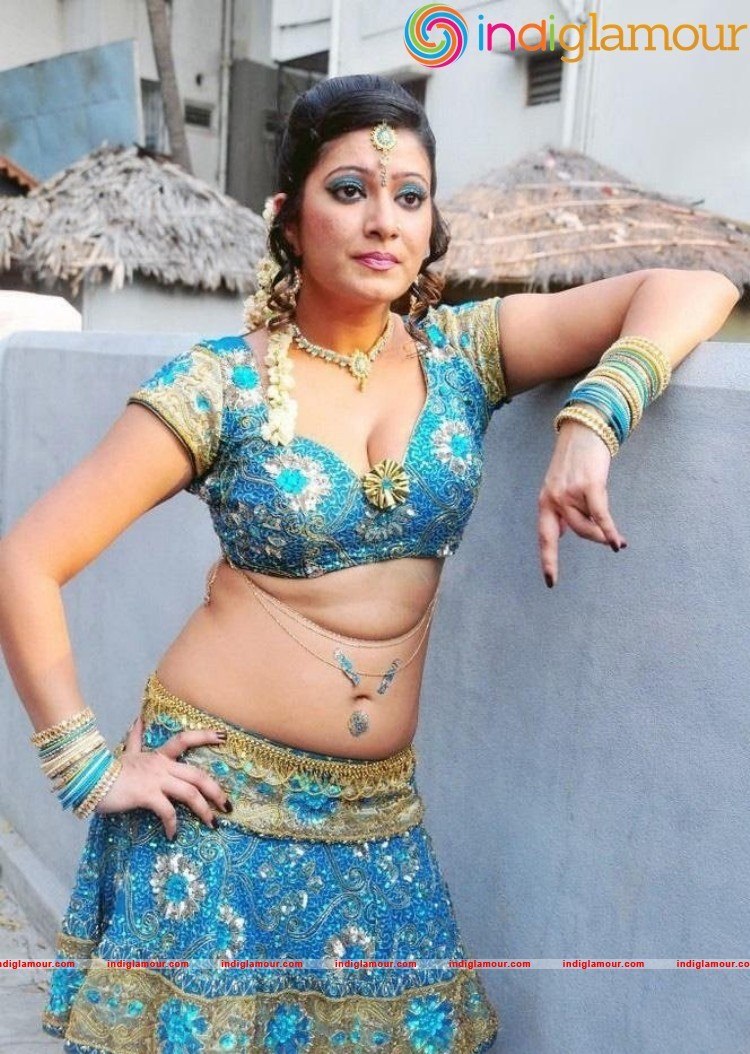 Taslima Actress hd photo