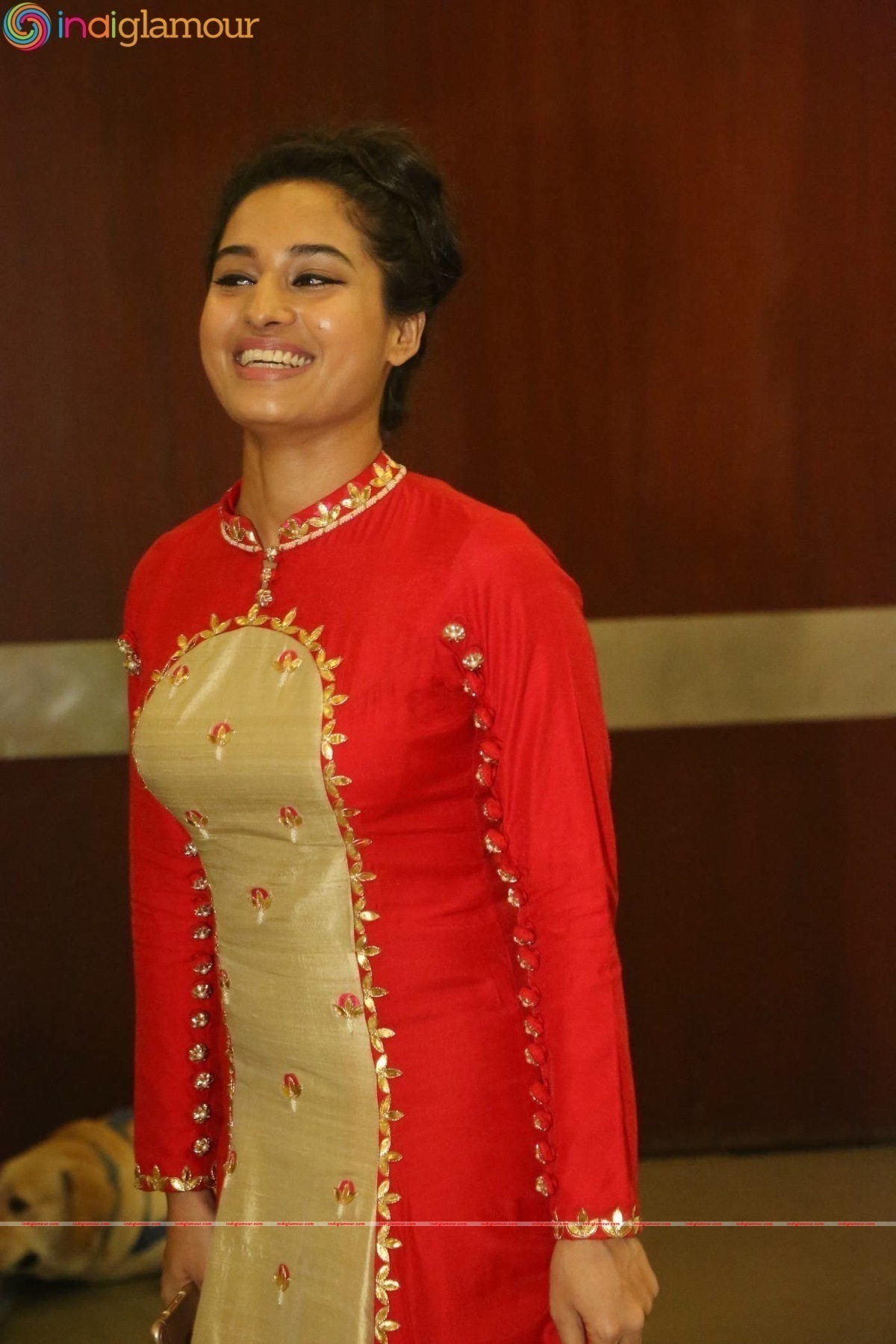 Pooja Actress hd photo