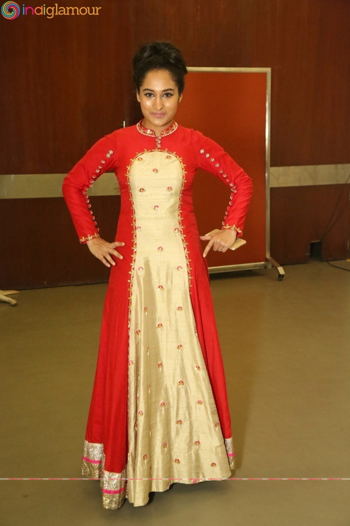 Pooja Actress hd photo