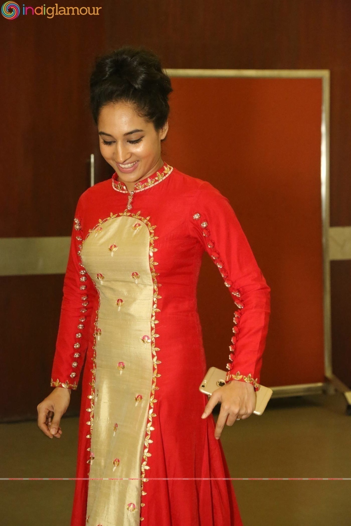 Pooja Actress hd photo