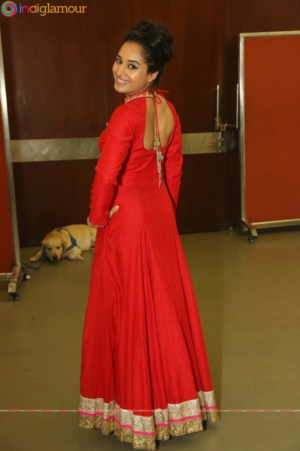 Pooja Actress hd photo
