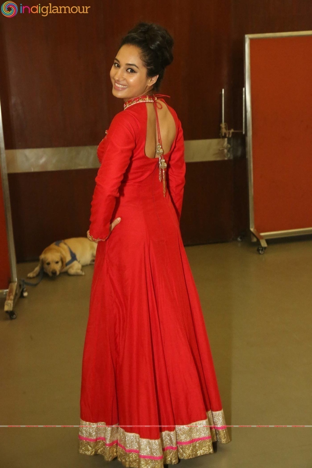 Pooja Actress hd photo