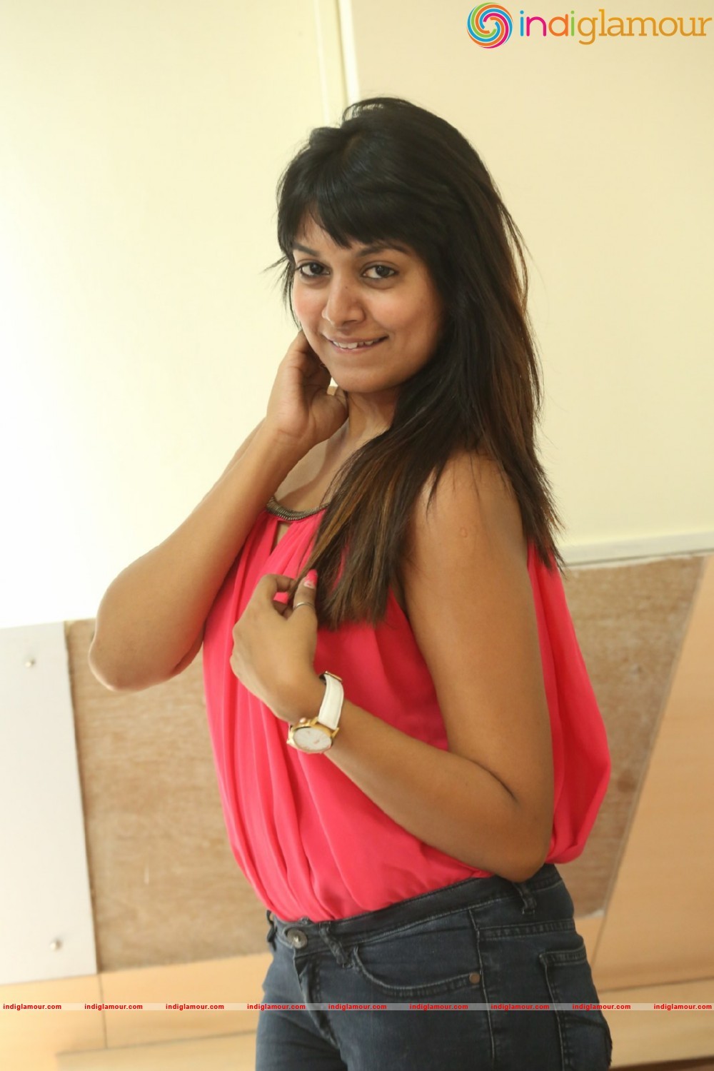 Kavya Kumar New Photos Actress hd photo