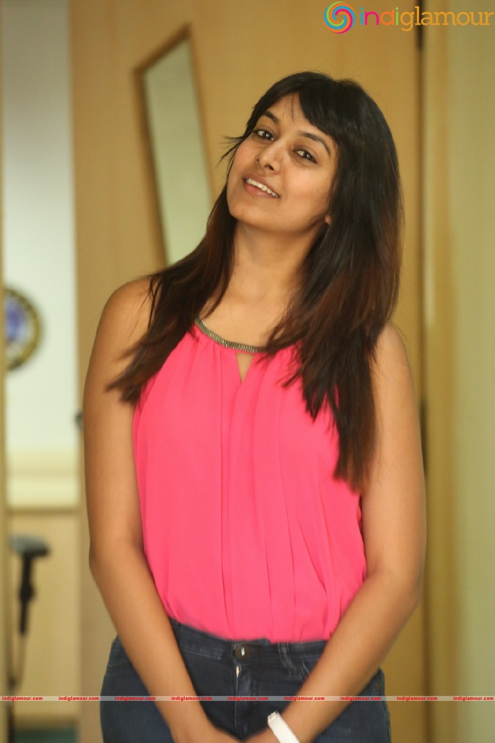 Kavya Kumar New Photos Actress hd photo
