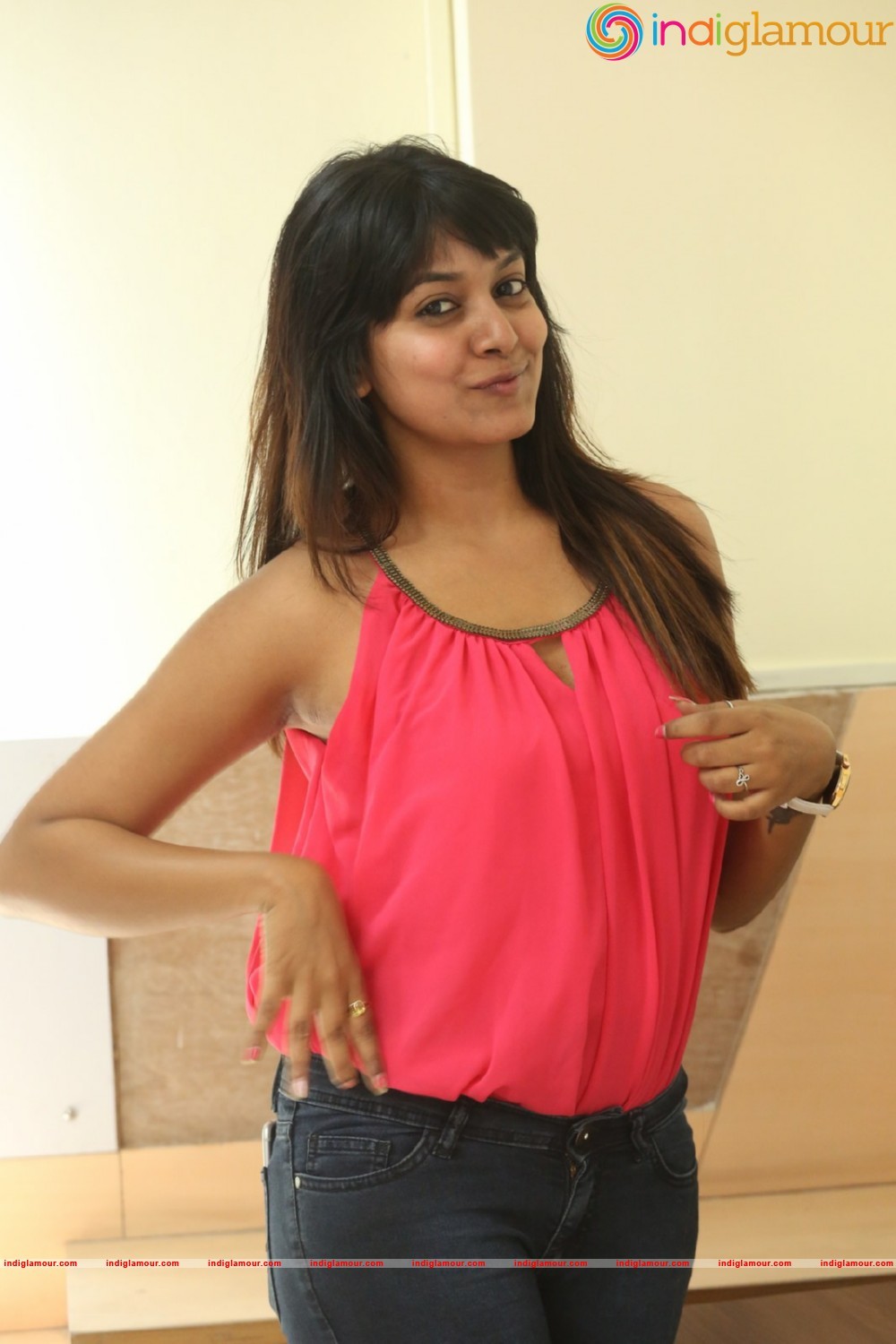 Kavya Kumar New Photos Actress hd photo