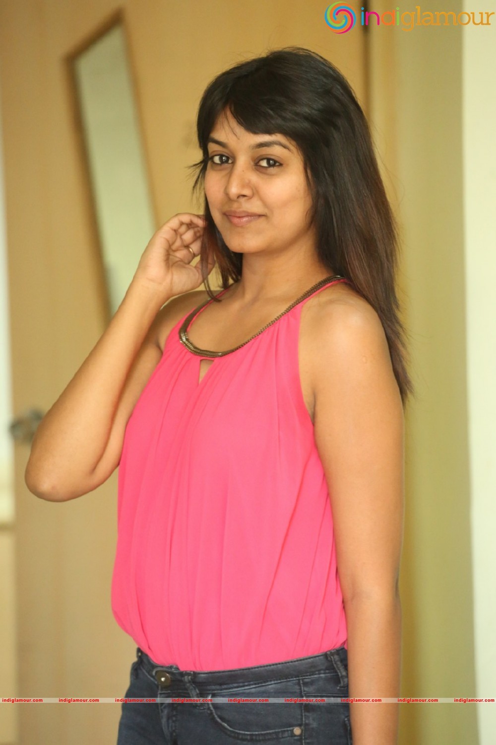 Kavya Kumar New Photos Actress hd photo