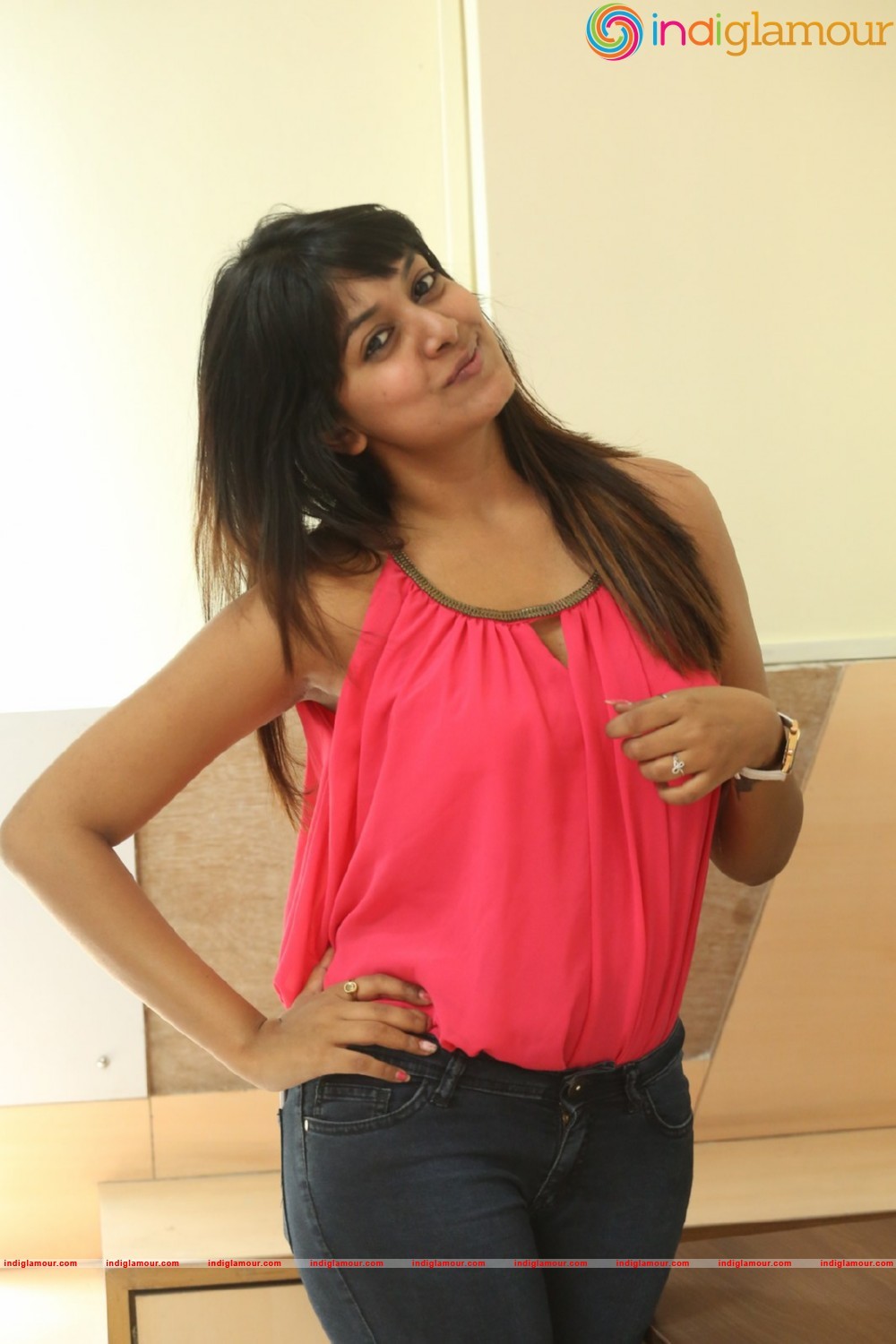 Kavya Kumar New Photos Actress hd photo