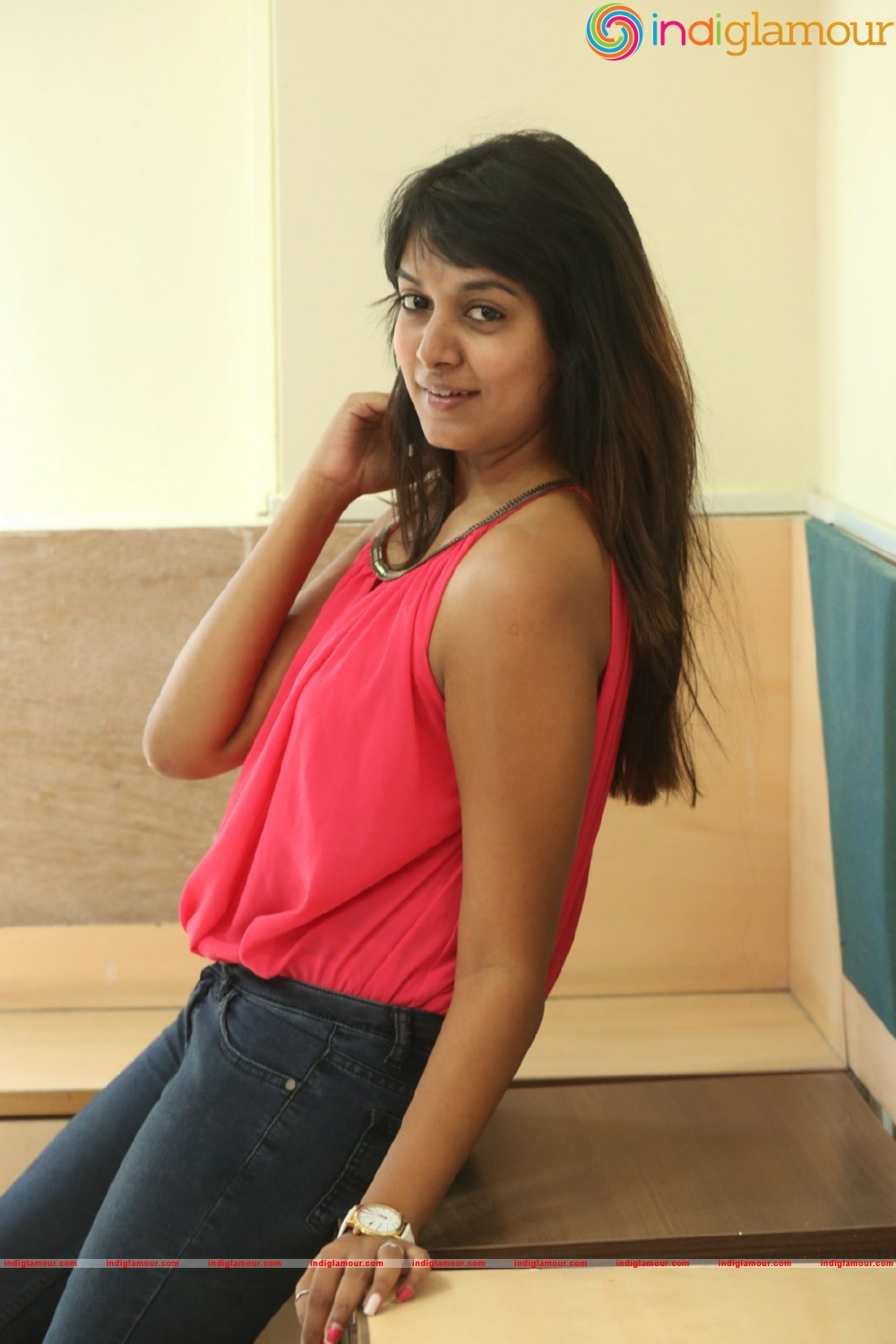 Kavya Kumar New Photos Actress hd photo