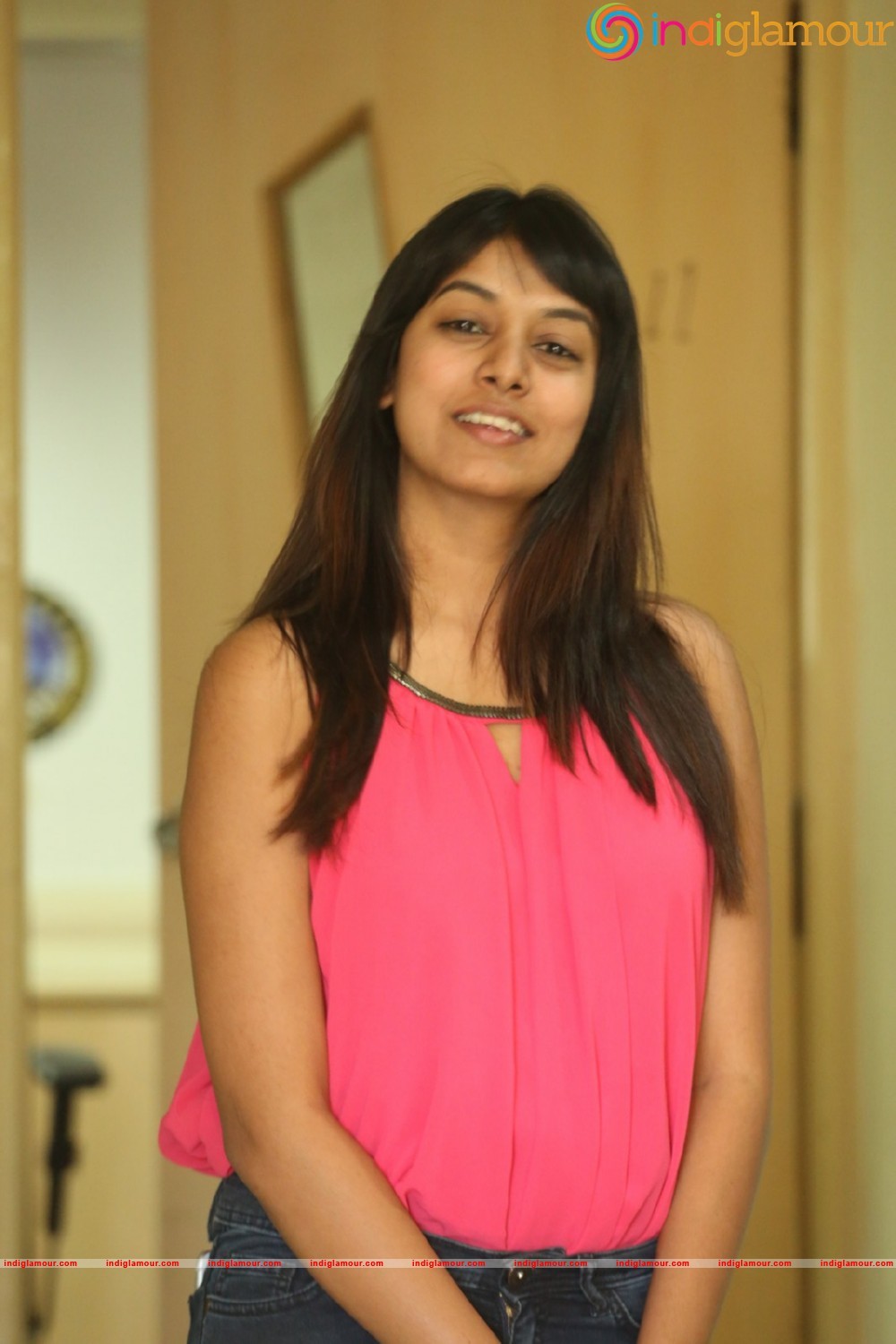 Kavya Kumar New Photos Actress hd photo